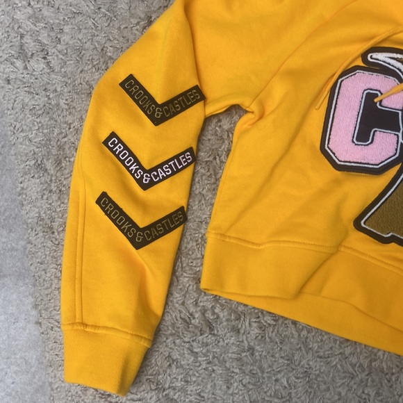 🌼🌼🌼CROOKS AND CASTLES GOLD YELLOW HOODIE SIZE SMALL BRAND NEW NEVER WORN - Picture 7 of 7